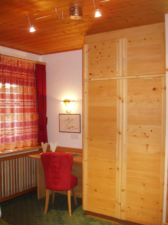 Appartamenti Loretta La Villa  Habitación foto